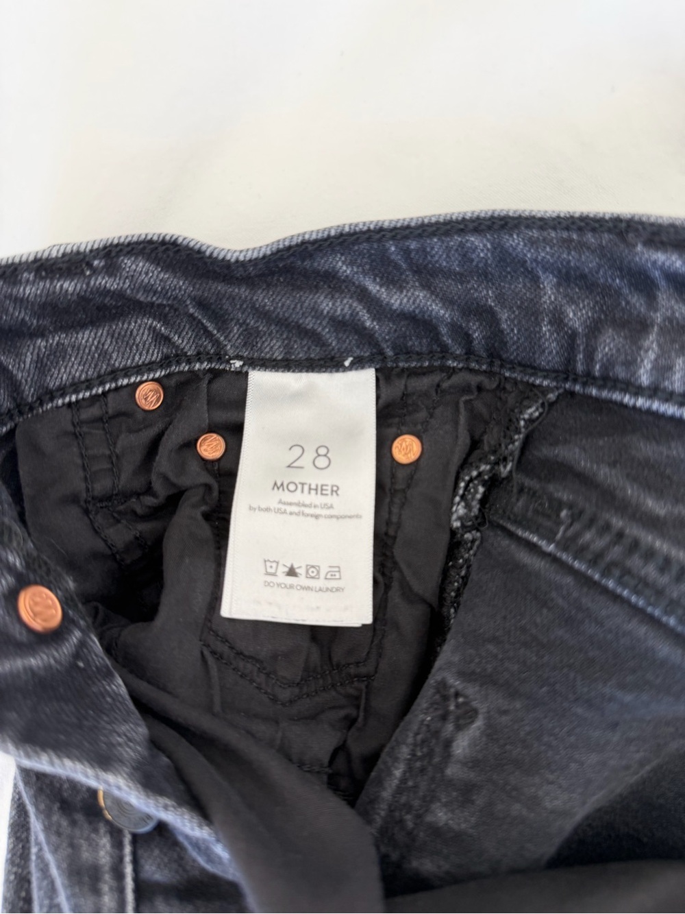 Classic High-Rise Women's Jeans in Washed Black - Picture 7 of 7